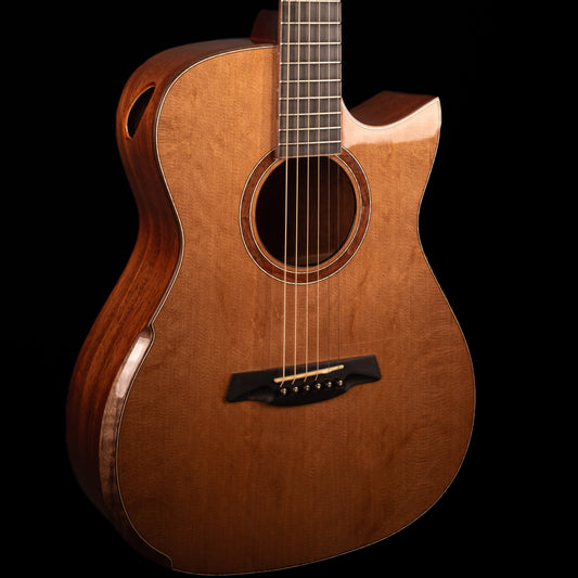 AVENIR 20 SERIES CONCERT CEDAR MAHOGANY