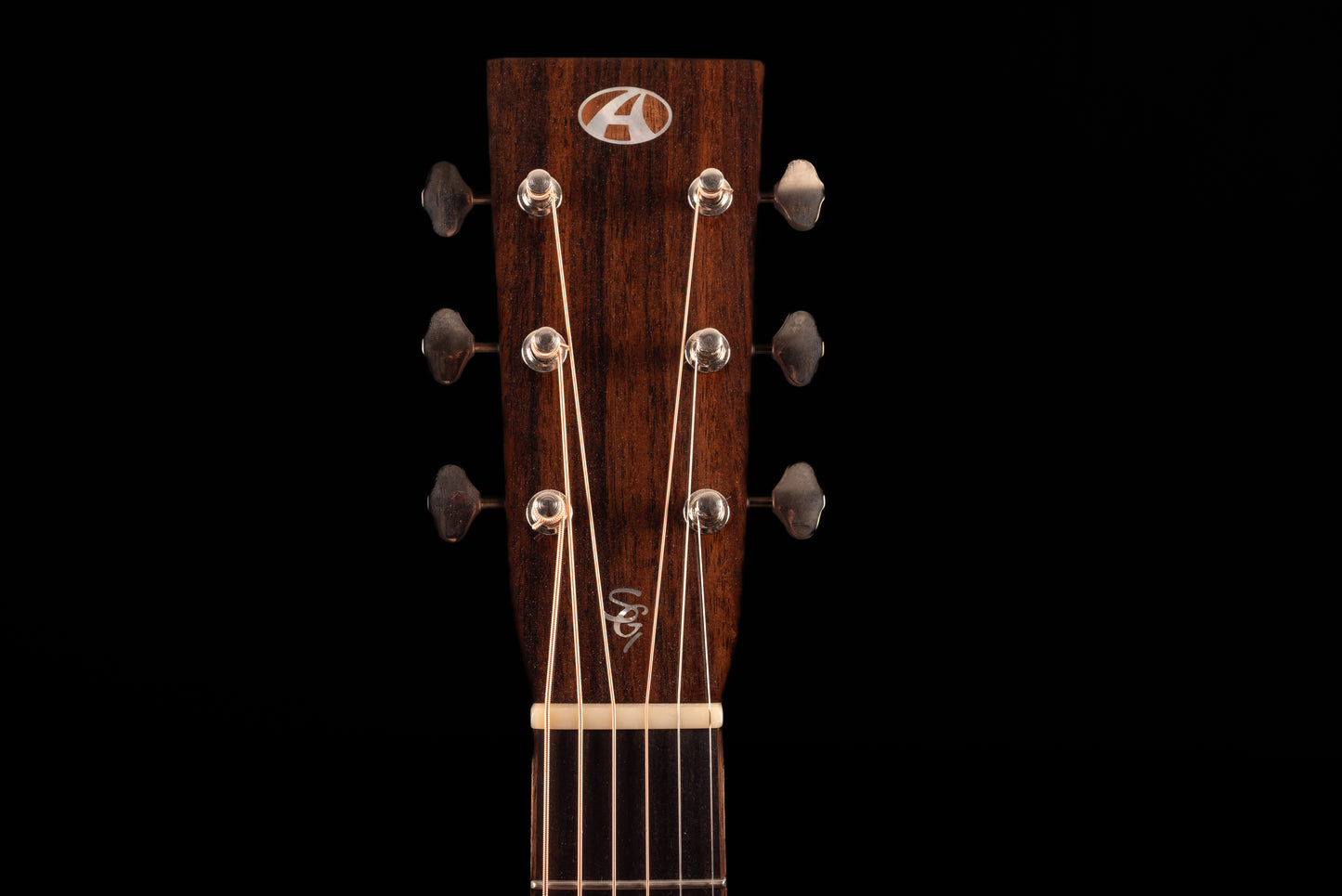 AVENIR VINTAGE DREADNOUGHT