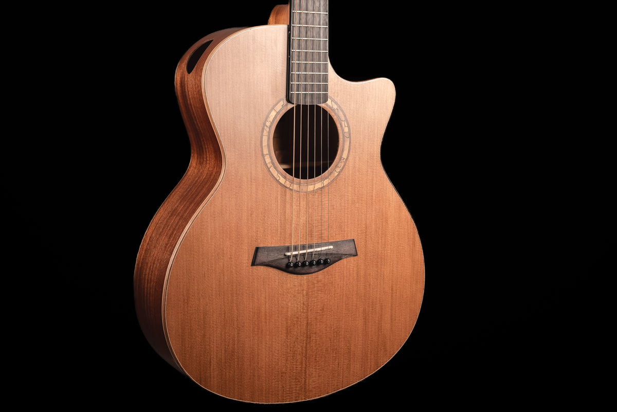 AVENIR TRADITIONAL J.P. CORMIER SIGNATURE MODEL 